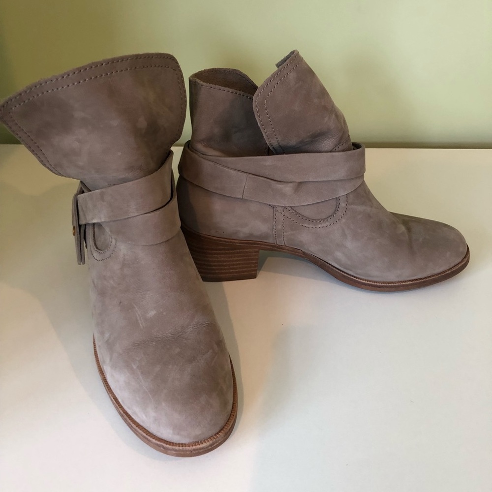 UGG suede booties womens size 8